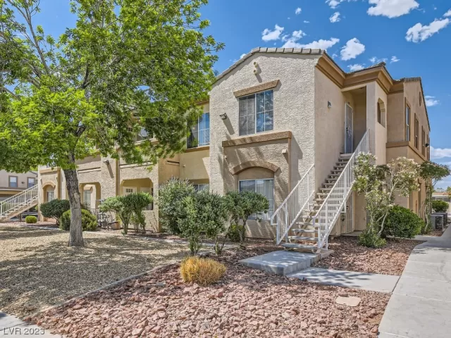 MLS: 2498945 Condo For Sale