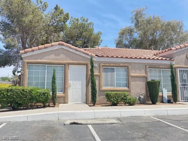 MLS: 2498949 Condo For Sale