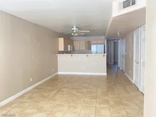 Photo #2: 2498949 Listing 