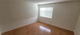 Photo #6: 2498958 Listing 