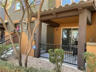 Photo #6: 2498996 Listing 