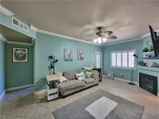 Photo #1: 2499028 Listing 