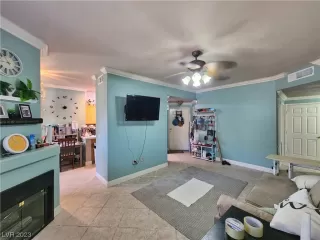 Photo #3: 2499028 Listing 