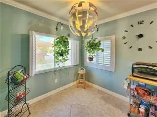 Photo #5: 2499028 Listing 