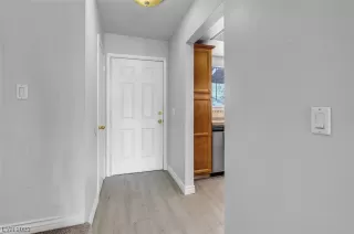 Photo #5: 2499037 Listing