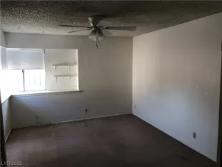 Photo #2: 2499057 Listing 