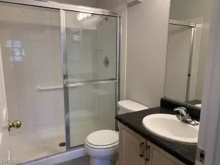 Photo #5: 2499071 Listing 