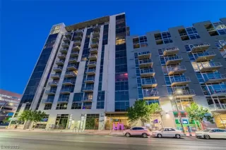 Photo #3: 2499074 Listing