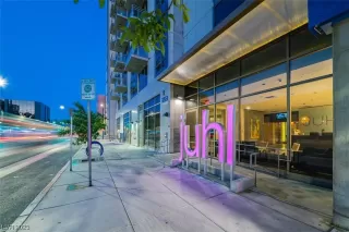 Photo #5: 2499074 Listing