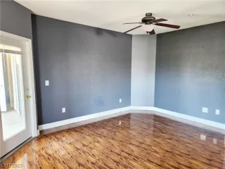 Photo #5: 2499078 Listing 