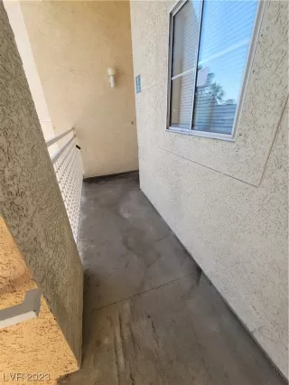 Photo #4: 2499138 Listing 