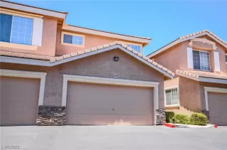 Photo #3: 2499173 Listing