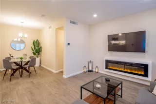 Photo #5: 2499193 Listing 