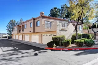 Photo #2: 2499199 Listing