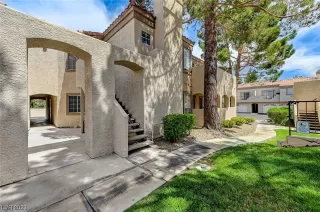 Photo #3: 2499199 Listing