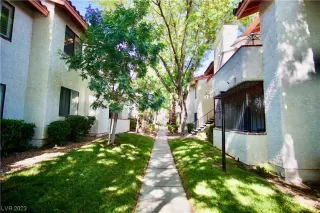 Photo #2: 2499201 Listing