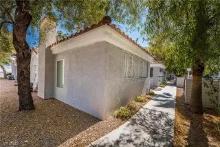 Photo #2: 2499279 Listing