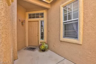 Photo #2: 2499330 Listing