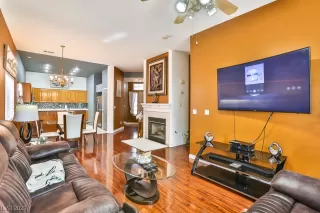 Photo #6: 2499330 Listing