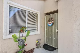 Photo #2: 2499378 Listing 