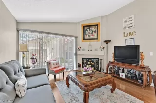 Photo #6: 2499378 Listing 