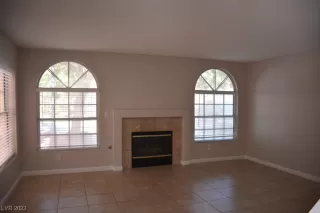 Photo #3: 2499405 Listing 