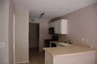 Photo #6: 2499405 Listing 