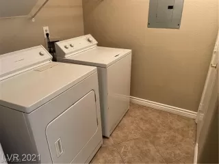 Photo #6: 2499438 Listing 