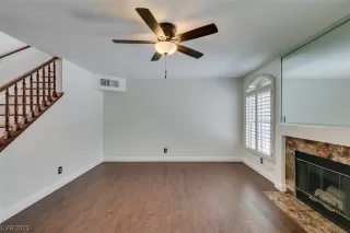 Photo #4: 2499446 Listing 