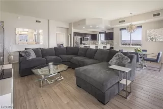 Photo #4: 2499456 Listing 