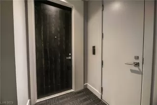 Photo #2: 2499481 Listing 