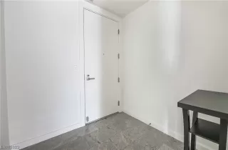 Photo #3: 2499481 Listing 