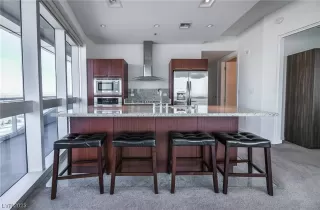 Photo #6: 2499481 Listing 