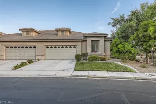 Photo #1: 2499486 Listing