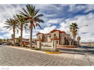 Photo #3: 2499560 Listing 