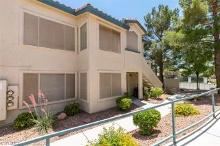 Photo #2: 2499621 Listing