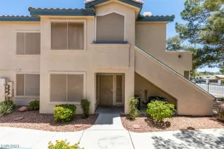 Photo #3: 2499621 Listing