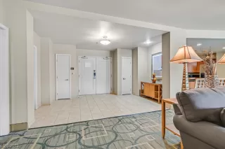 Photo #1: 2499623 Listing