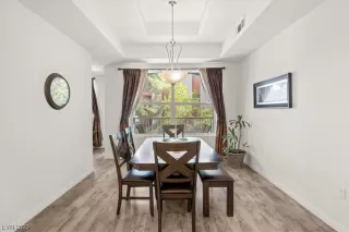 Photo #3: 2499659 Listing