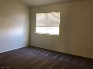 Photo #1: 2499674 Listing 