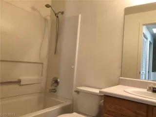 Photo #3: 2499674 Listing 