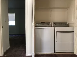 Photo #4: 2499674 Listing 