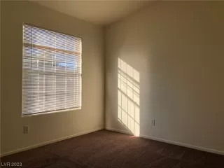 Photo #5: 2499674 Listing 