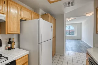 Photo #4: 2499749 Listing