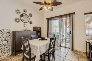 Photo #3: 2499756 Listing