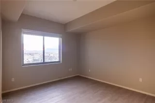 Photo #3: 2499813 Listing 