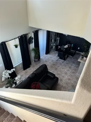 Photo #4: 2499924 Listing 