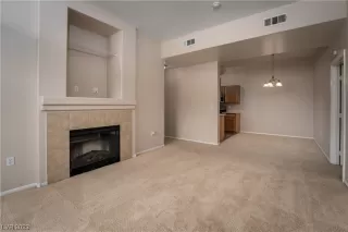 Photo #2: 2499952 Listing