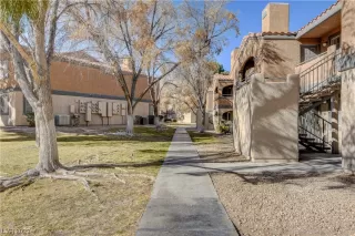 Photo #4: 2499966 Listing 