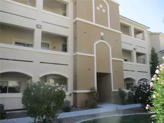 Photo #2: 2499984 Listing 